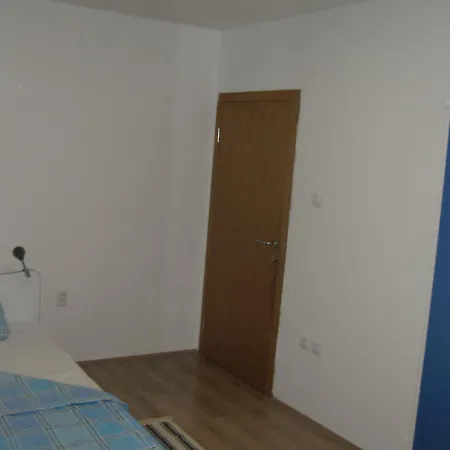 بيت شباب A&a *