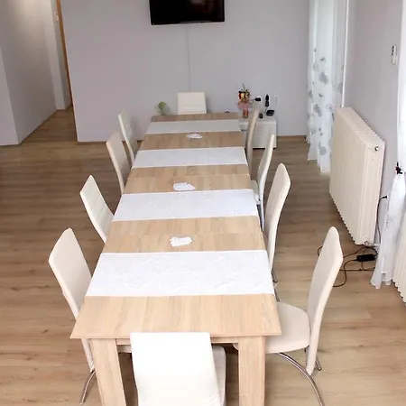 A&a بيت شباب *